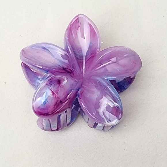 Flower Claw Clip Hair Accessories - Picture 4 of 4